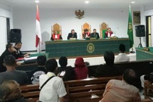 Sidang kasus dugaan money politik di PN Kuningan.